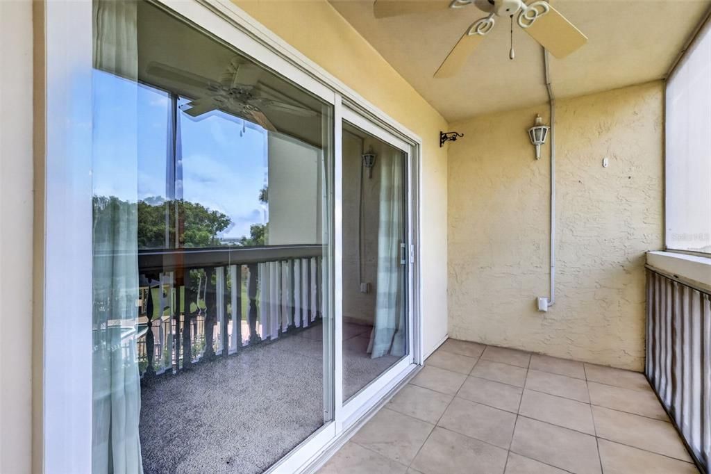 For Sale: $269,000 (2 beds, 2 baths, 1163 Square Feet)