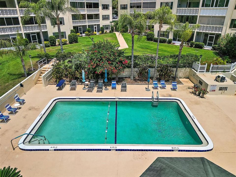 For Sale: $269,000 (2 beds, 2 baths, 1163 Square Feet)