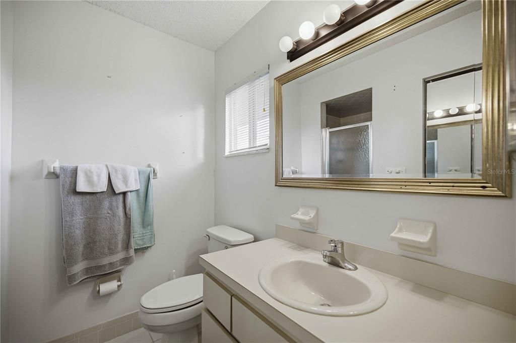 En Venta: $175,000 (2 camas, 2 baños, 1040 Pies cuadrados)