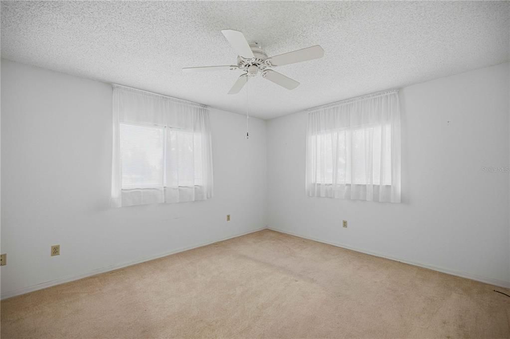 En Venta: $175,000 (2 camas, 2 baños, 1040 Pies cuadrados)