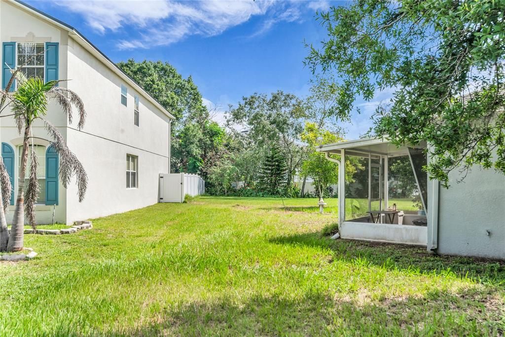 На продажу: $349,990 (4 спален, 2 ванн, 1972 Квадратных фут)