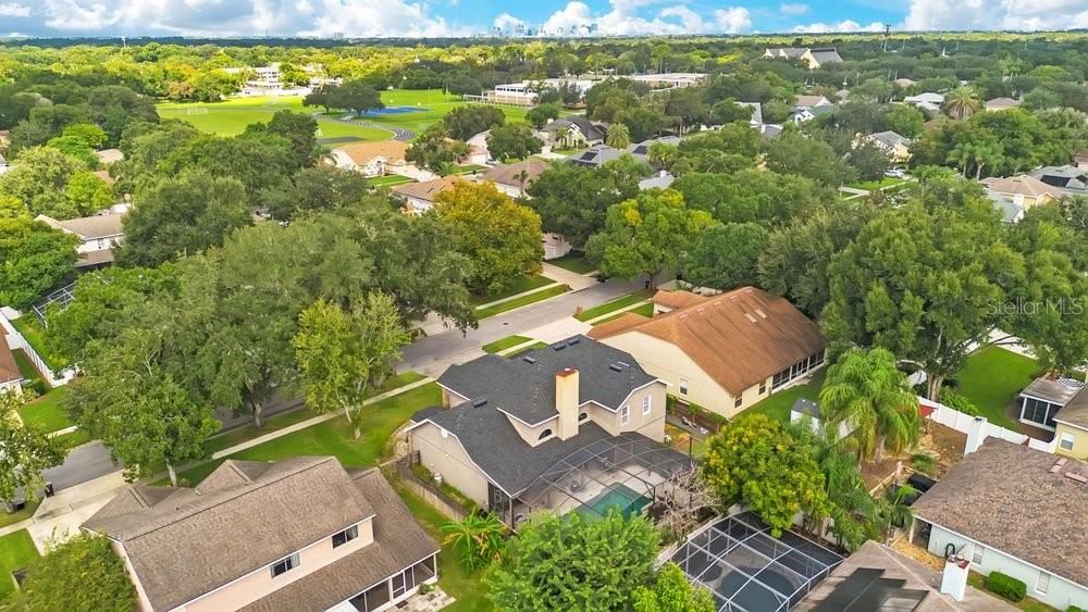 For Sale: $659,900 (4 beds, 2 baths, 2828 Square Feet)