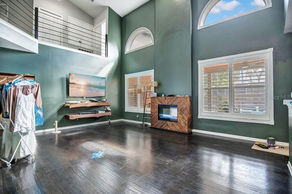 For Sale: $659,900 (4 beds, 2 baths, 2828 Square Feet)