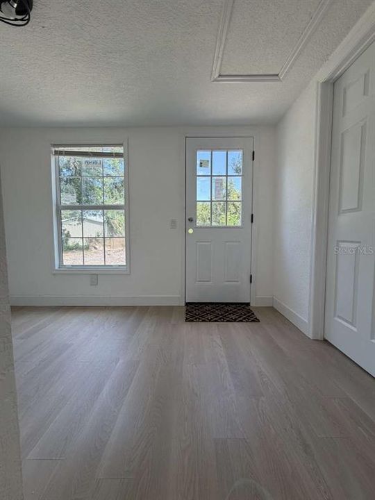 En Venta: $249,949 (3 camas, 1 baños, 1104 Pies cuadrados)