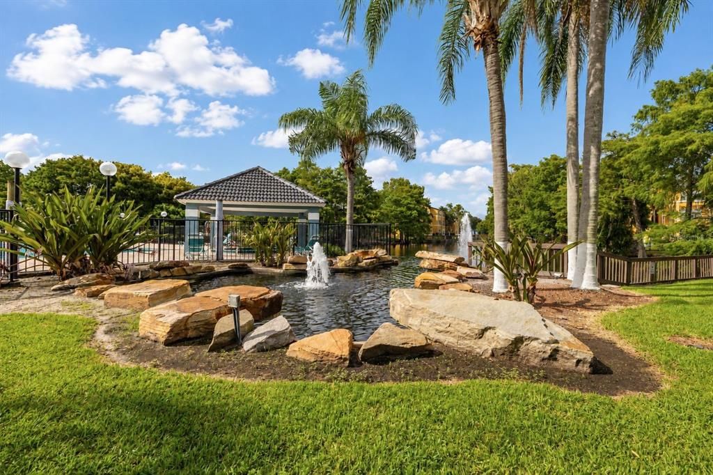 For Sale: $130,000 (1 beds, 1 baths, 735 Square Feet)