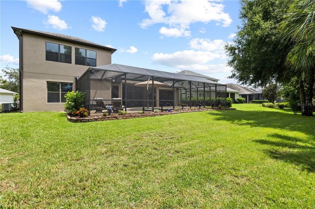 Activo con contrato: $879,000 (4 camas, 3 baños, 3826 Pies cuadrados)