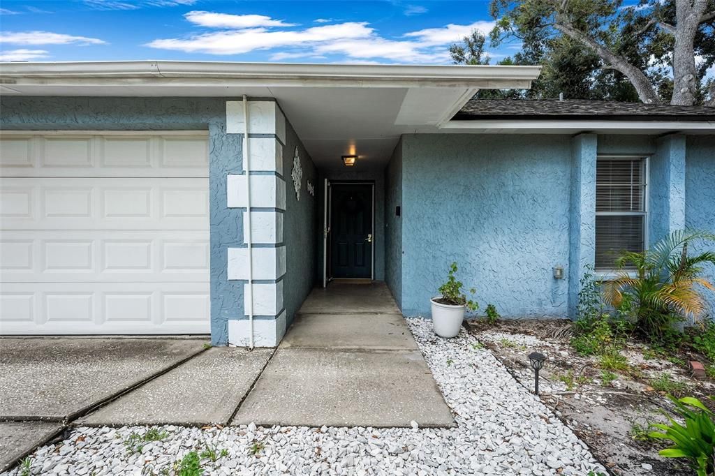 For Sale: $290,000 (3 beds, 2 baths, 1135 Square Feet)