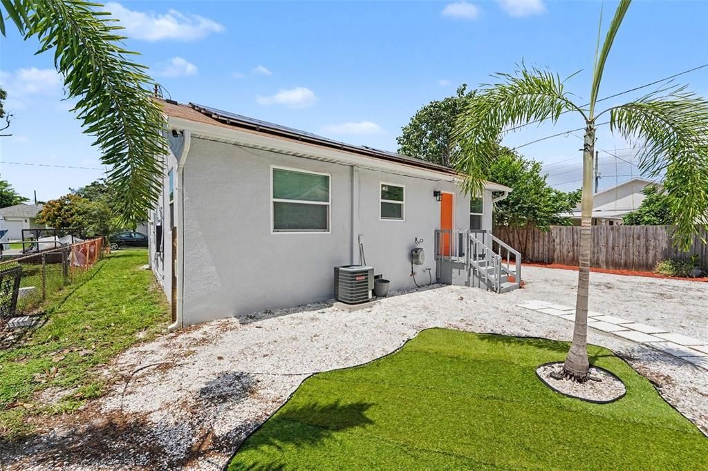 En Venta: $319,000 (2 camas, 1 baños, 1316 Pies cuadrados)