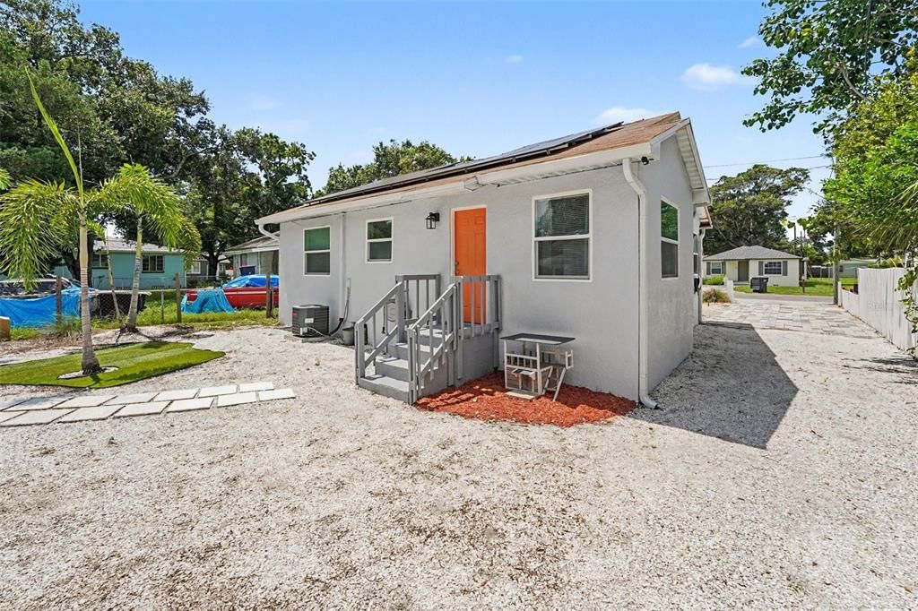 En Venta: $319,000 (2 camas, 1 baños, 1316 Pies cuadrados)