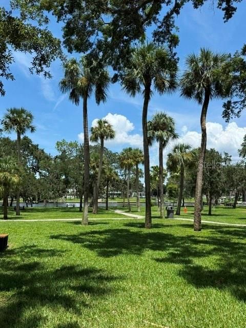 For Rent: $3,000 (3 beds, 2 baths, 1297 Square Feet)