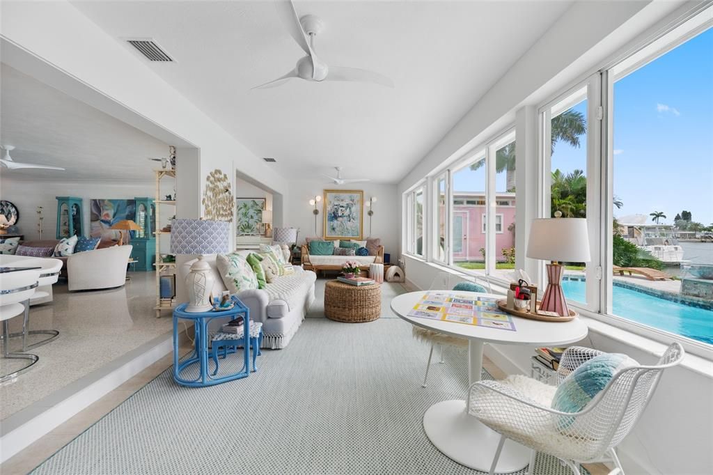 En Venta: $1,295,000 (2 camas, 2 baños, 1986 Pies cuadrados)