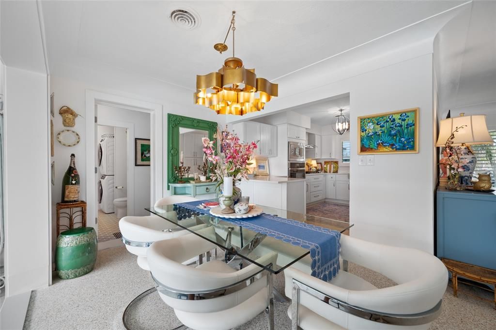 En Venta: $1,295,000 (2 camas, 2 baños, 1986 Pies cuadrados)