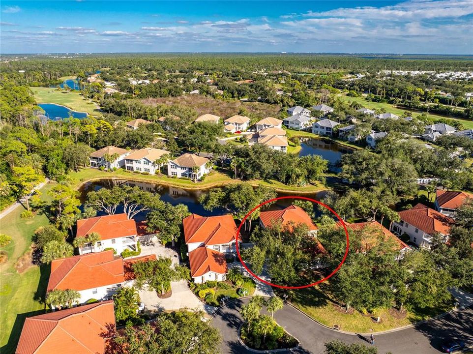 На продажу: $209,900 (2 спален, 2 ванн, 1327 Квадратных фут)