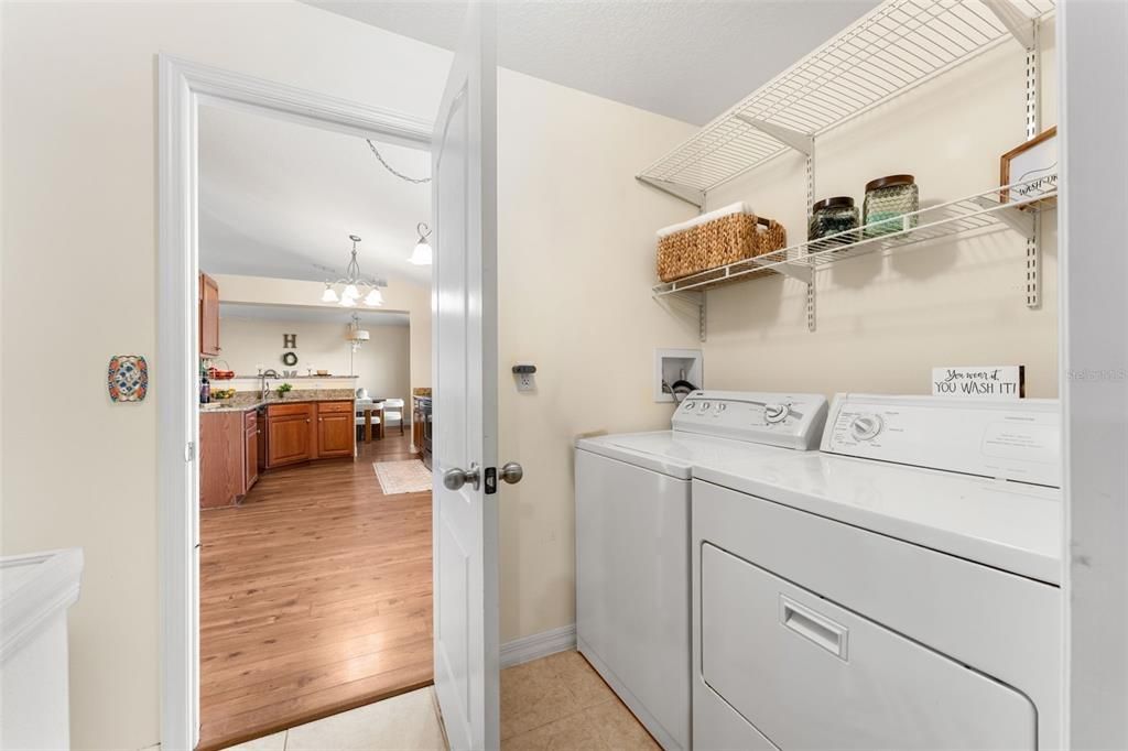 For Sale: $380,000 (3 beds, 2 baths, 1874 Square Feet)