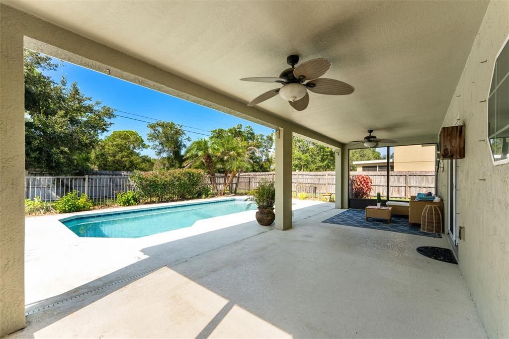 For Sale: $380,000 (3 beds, 2 baths, 1874 Square Feet)