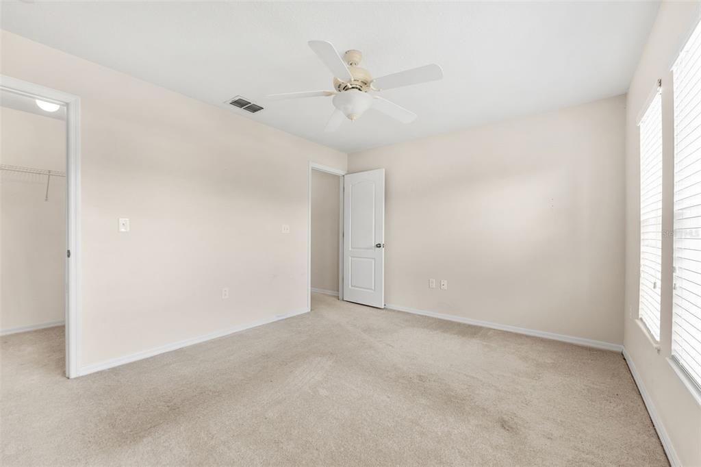 For Sale: $380,000 (3 beds, 2 baths, 1874 Square Feet)
