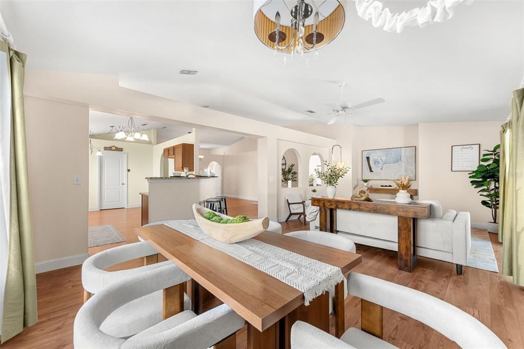 For Sale: $380,000 (3 beds, 2 baths, 1874 Square Feet)