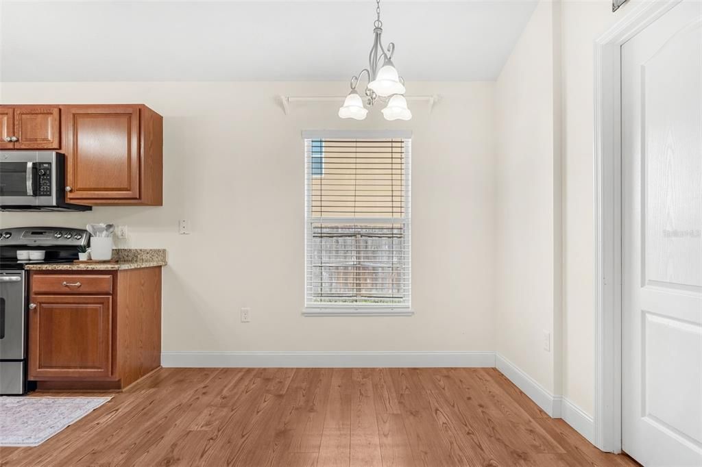 For Sale: $380,000 (3 beds, 2 baths, 1874 Square Feet)