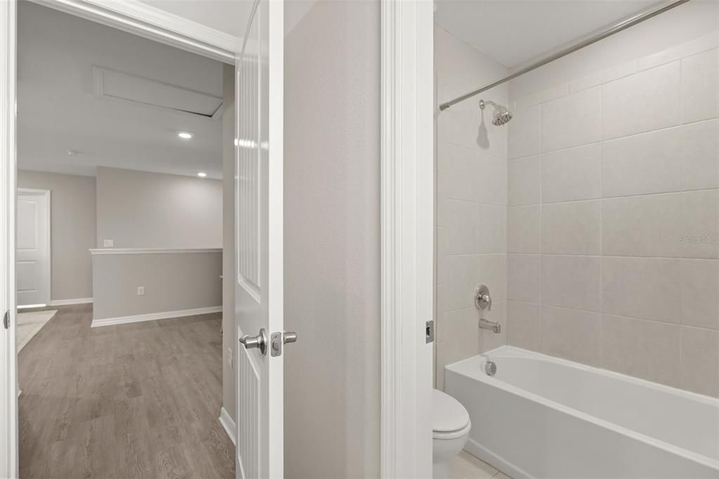 En Venta: $510,000 (5 camas, 3 baños, 2918 Pies cuadrados)