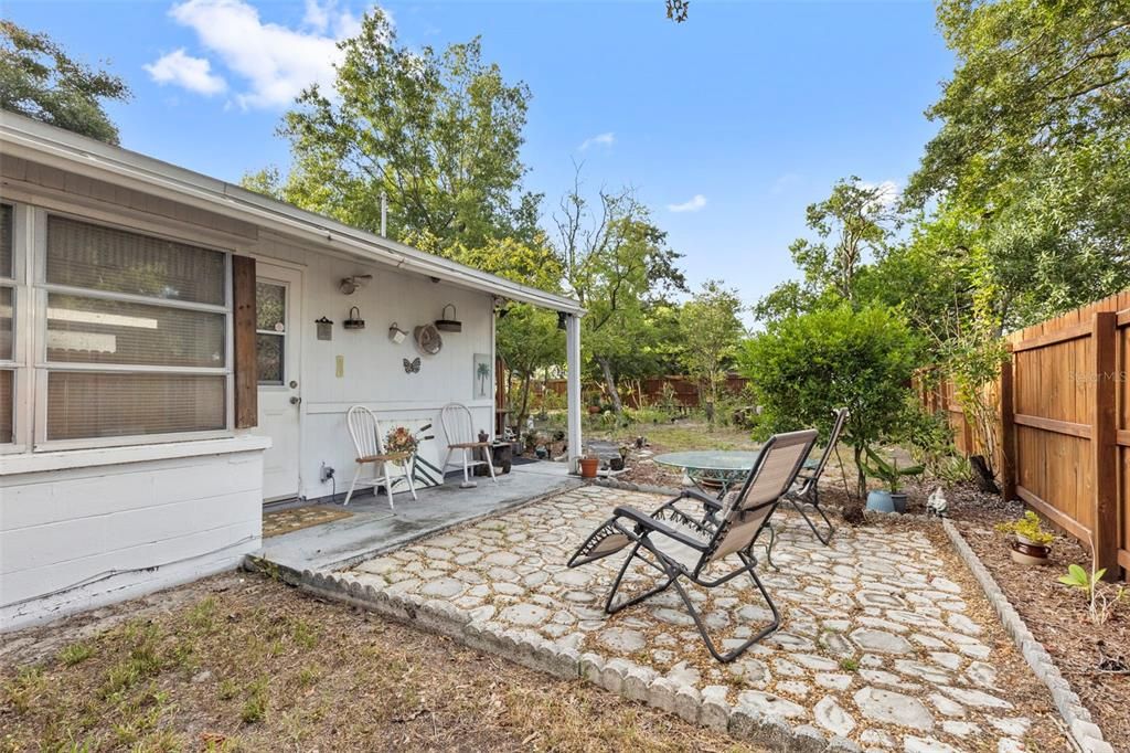 En Venta: $294,895 (3 camas, 1 baños, 1233 Pies cuadrados)