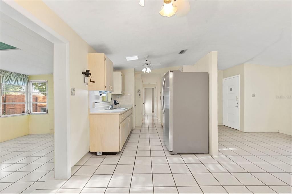 En Venta: $294,895 (3 camas, 1 baños, 1233 Pies cuadrados)