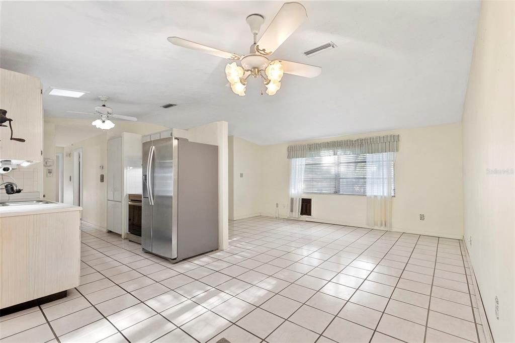 En Venta: $294,895 (3 camas, 1 baños, 1233 Pies cuadrados)