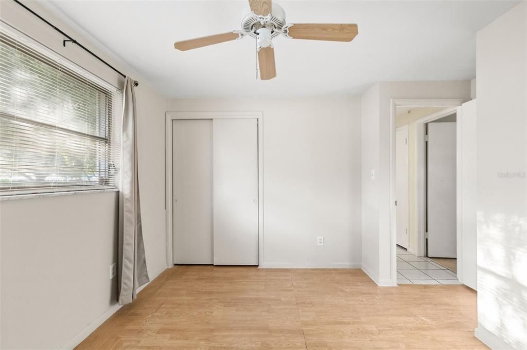 En Venta: $294,895 (3 camas, 1 baños, 1233 Pies cuadrados)