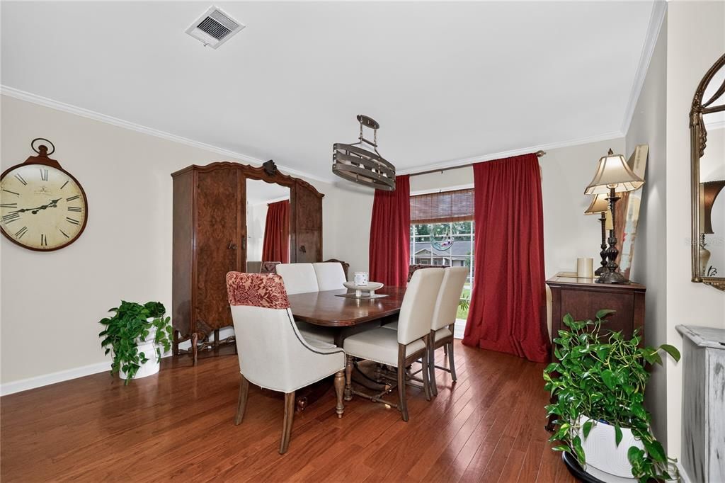 En Venta: $325,000 (3 camas, 2 baños, 2634 Pies cuadrados)