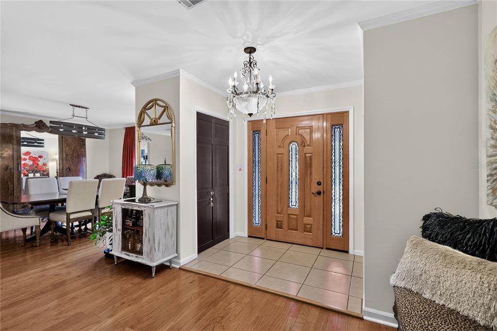 En Venta: $325,000 (3 camas, 2 baños, 2634 Pies cuadrados)