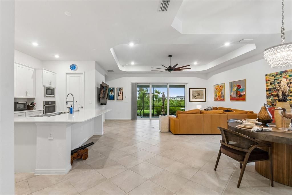 For Sale: $699,900 (3 beds, 3 baths, 2248 Square Feet)
