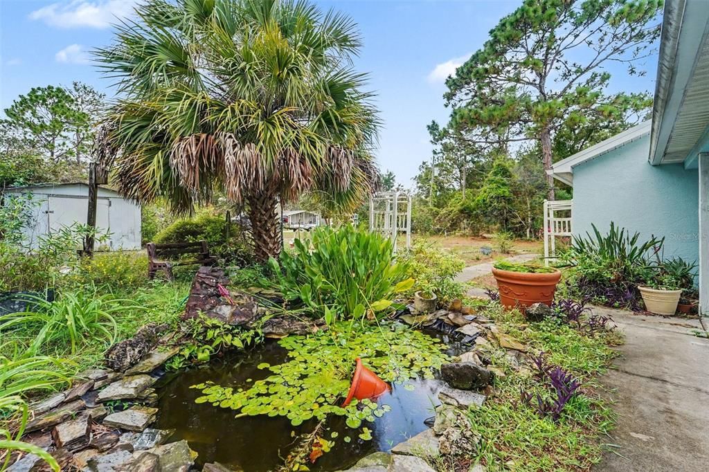 For Sale: $550,000 (2 beds, 2 baths, 1200 Square Feet)