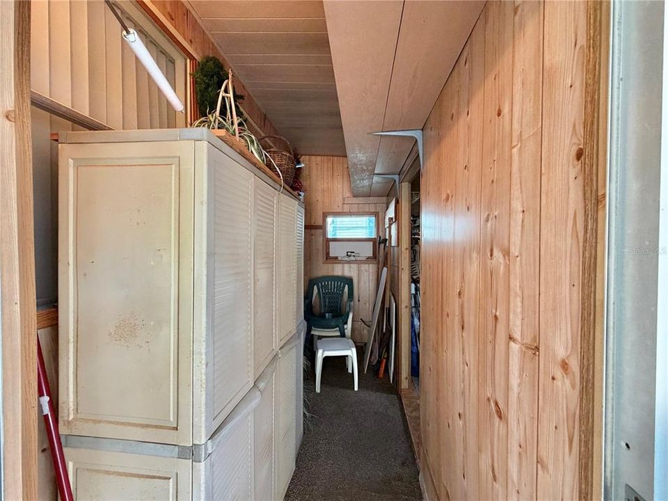 На продажу: $125,000 (2 спален, 2 ванн, 1100 Квадратных фут)