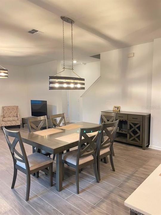 For Sale: $389,900 (3 beds, 2 baths, 1802 Square Feet)