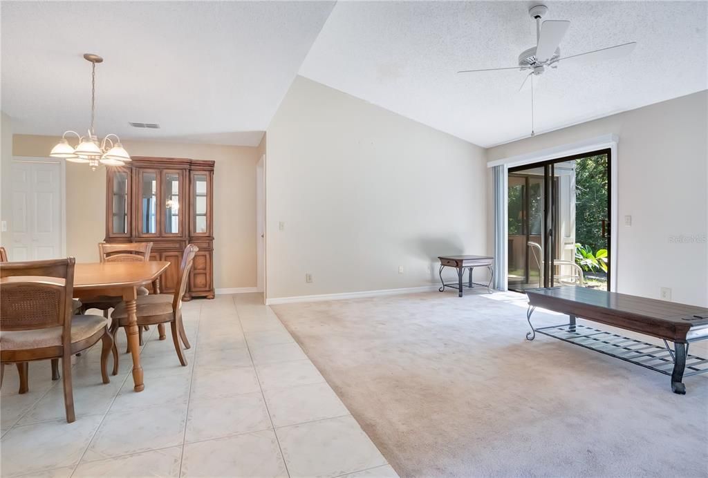 En Venta: $475,000 (3 camas, 2 baños, 1356 Pies cuadrados)