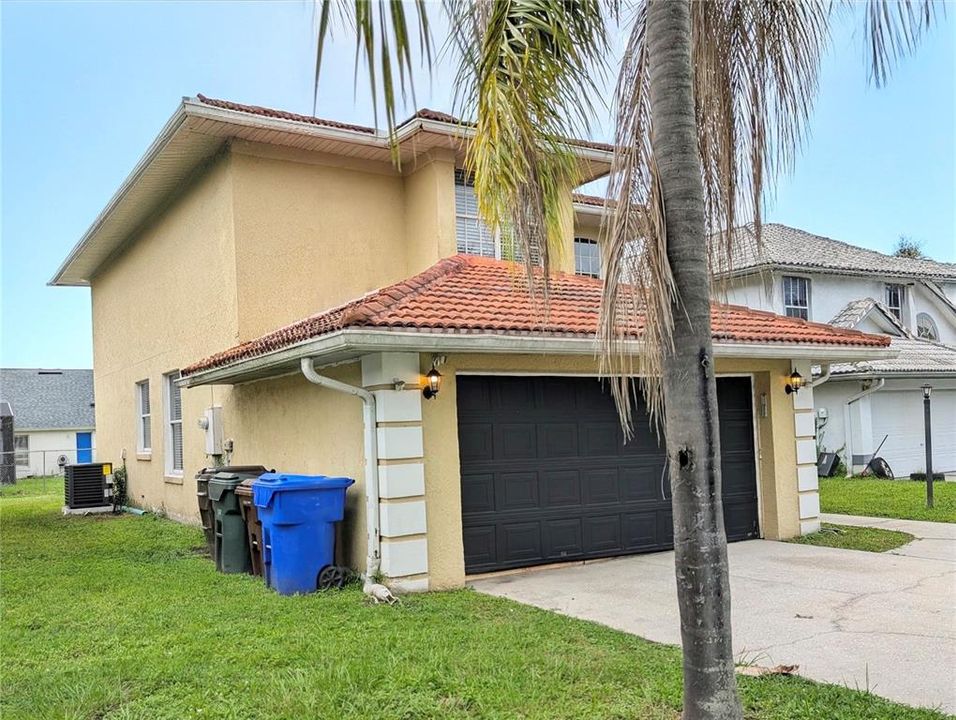 En Venta: $371,900 (3 camas, 3 baños, 1934 Pies cuadrados)