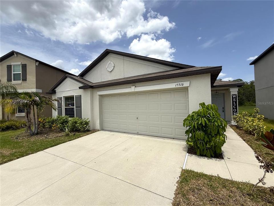 For Sale: $280,000 (4 beds, 2 baths, 1841 Square Feet)