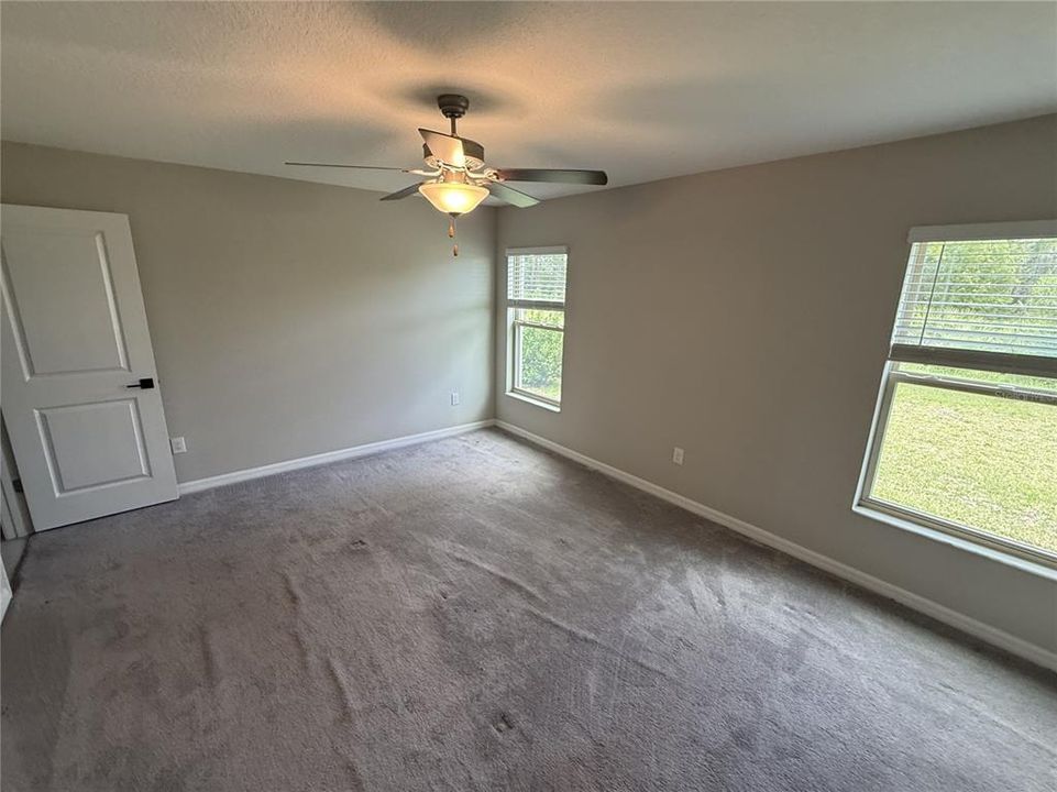 For Sale: $280,000 (4 beds, 2 baths, 1841 Square Feet)