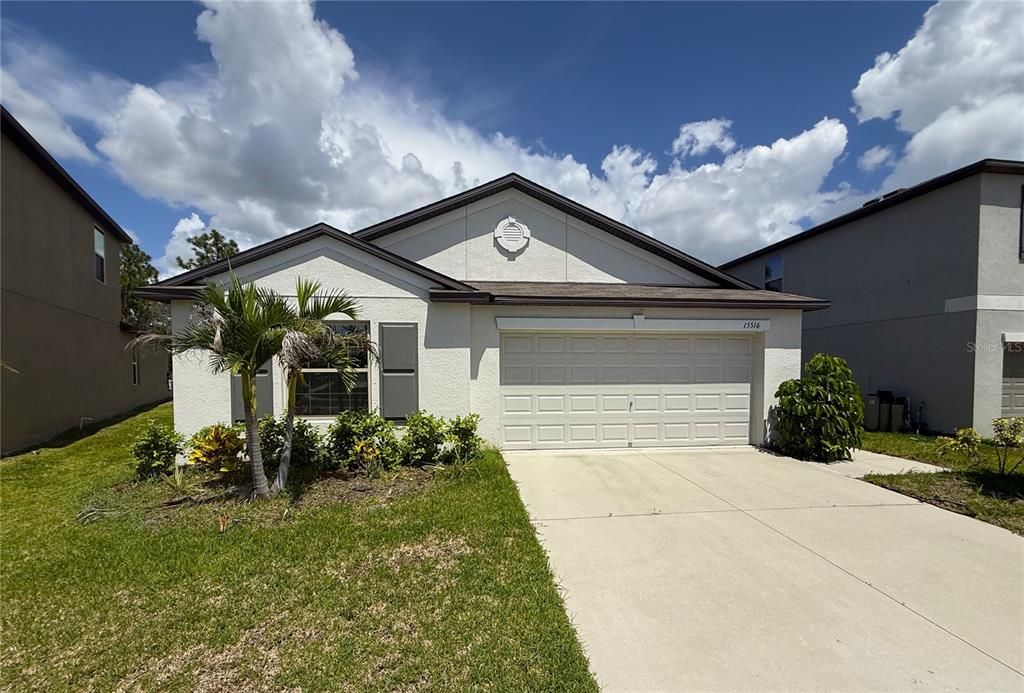 For Sale: $280,000 (4 beds, 2 baths, 1841 Square Feet)
