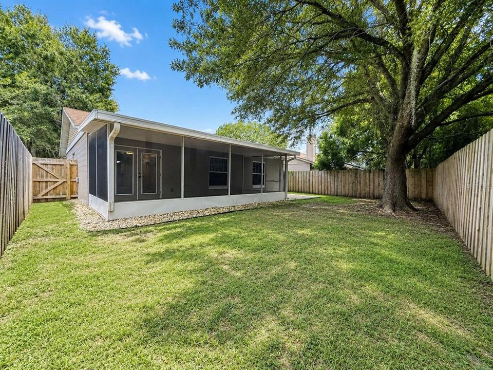 En Venta: $349,900 (3 camas, 2 baños, 1218 Pies cuadrados)