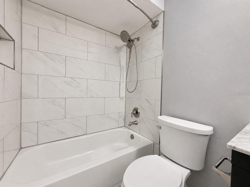 En Venta: $349,900 (3 camas, 2 baños, 1218 Pies cuadrados)