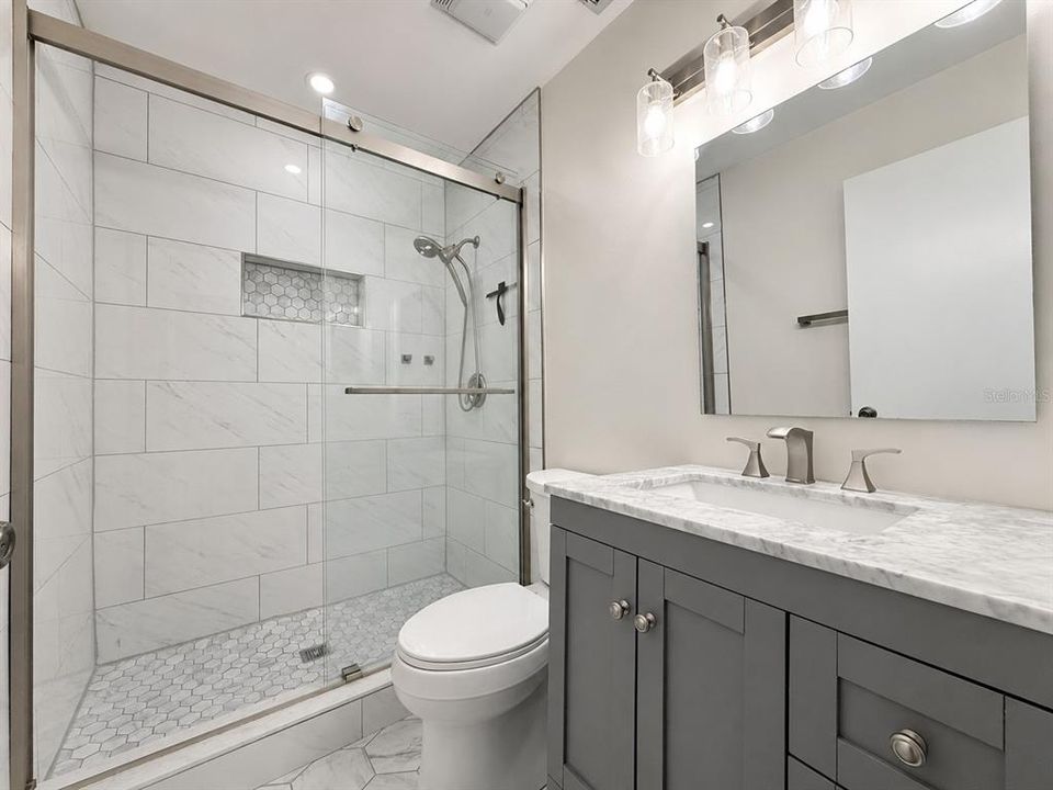 En Venta: $349,900 (3 camas, 2 baños, 1218 Pies cuadrados)
