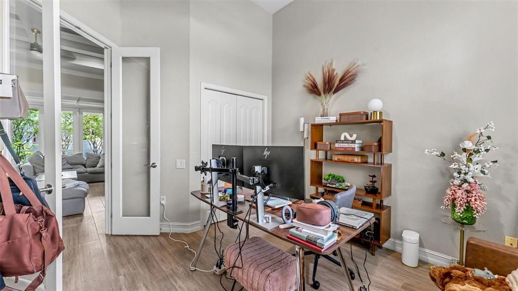 En Venta: $565,000 (4 camas, 3 baños, 2887 Pies cuadrados)