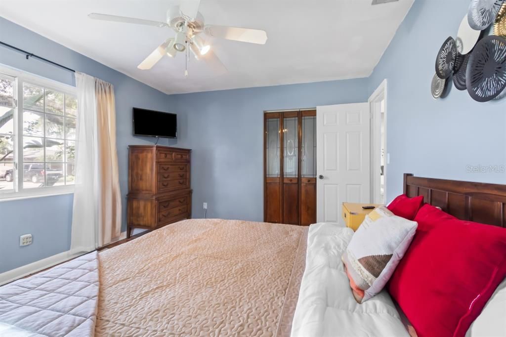 En Venta: $379,900 (2 camas, 1 baños, 1336 Pies cuadrados)