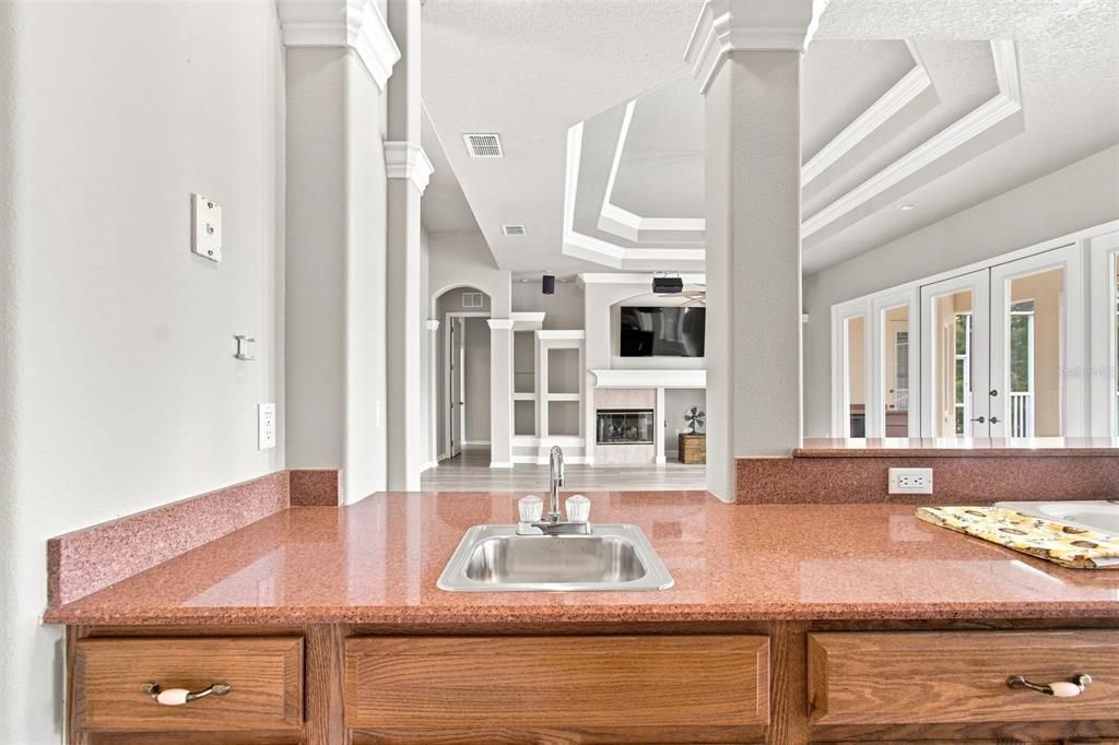 For Sale: $579,000 (4 beds, 3 baths, 2713 Square Feet)