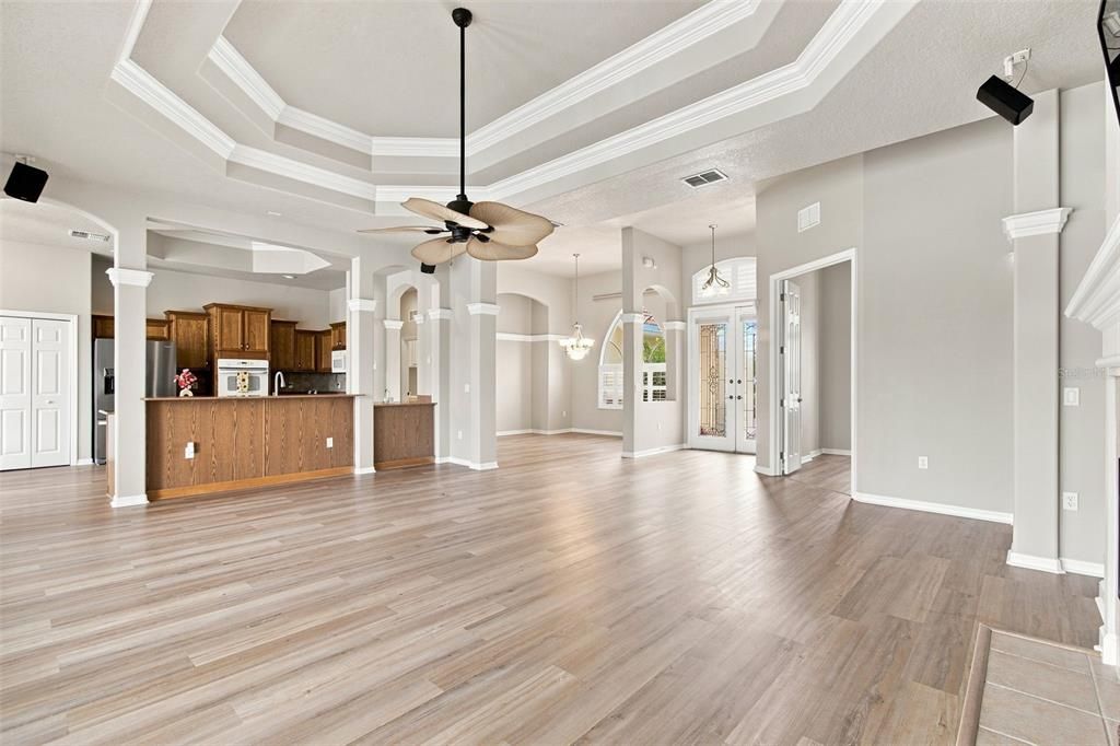 For Sale: $579,000 (4 beds, 3 baths, 2713 Square Feet)