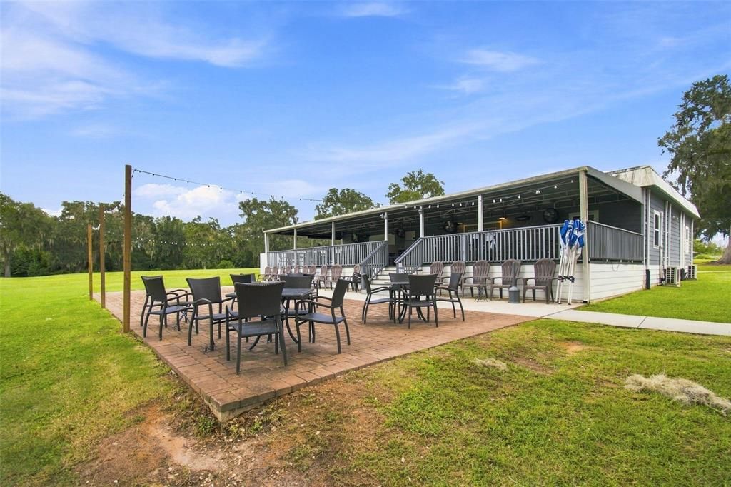 For Sale: $579,000 (4 beds, 3 baths, 2713 Square Feet)