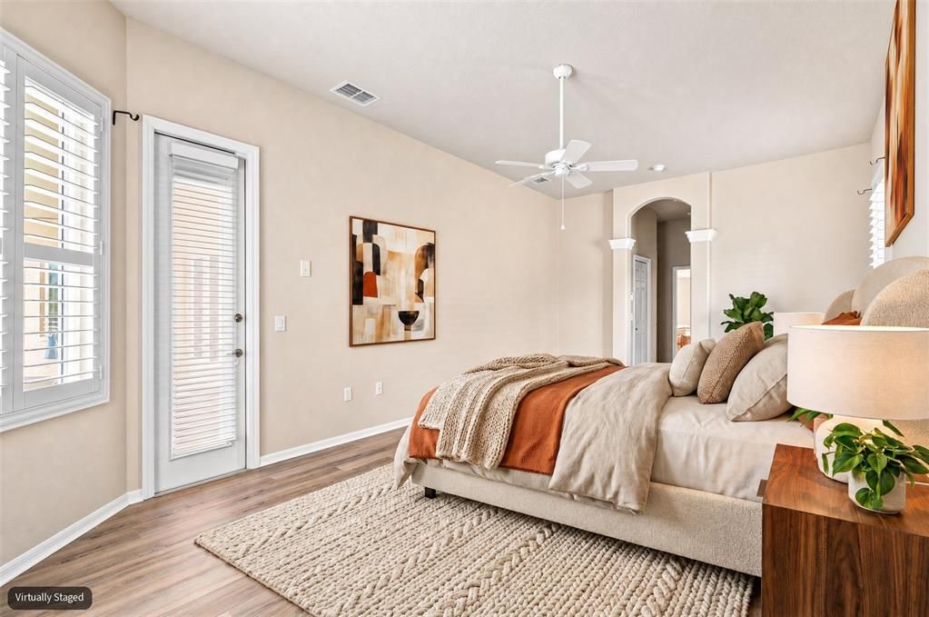 For Sale: $579,000 (4 beds, 3 baths, 2713 Square Feet)
