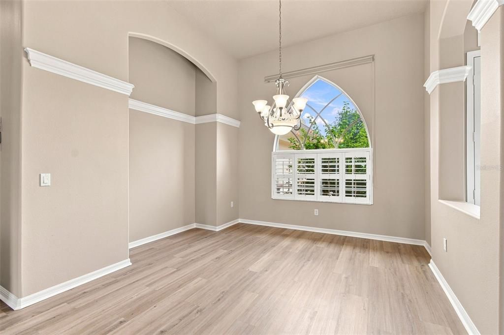 For Sale: $579,000 (4 beds, 3 baths, 2713 Square Feet)