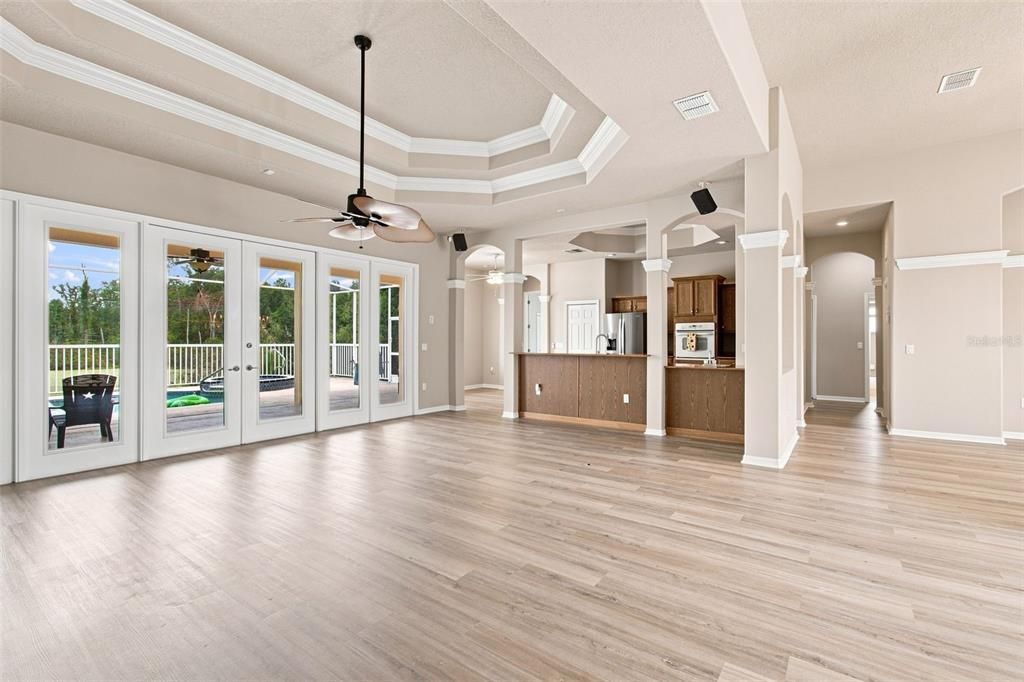 For Sale: $579,000 (4 beds, 3 baths, 2713 Square Feet)