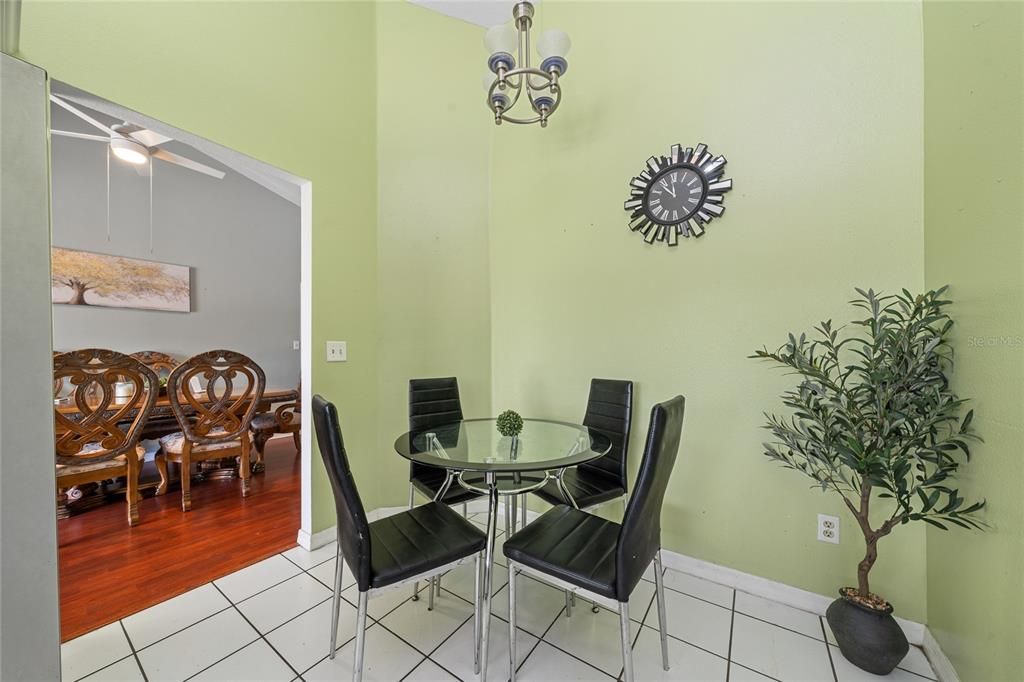 For Sale: $429,990 (3 beds, 3 baths, 1996 Square Feet)
